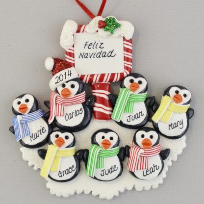 Penguin Family (7) Feliz Navidad personalized christmas Ornaments